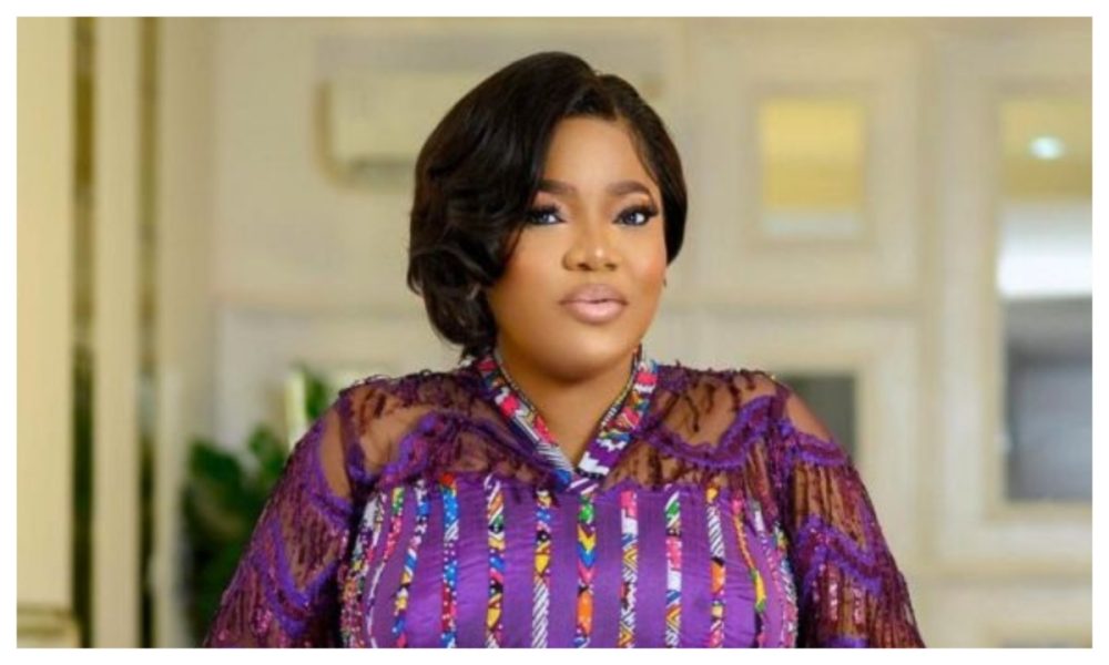 Toyin-Abraham-1-1000x600 (1)